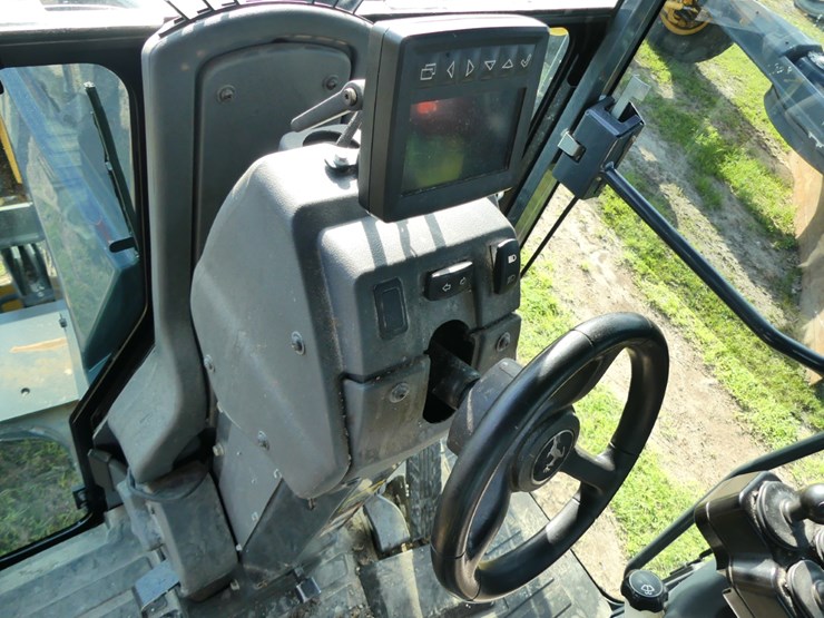 2020-deere-670gp-image-18