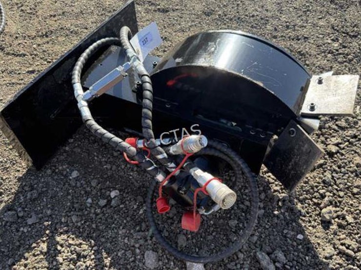 #237-•-mini-skid-steer-stump-grinder-image-2