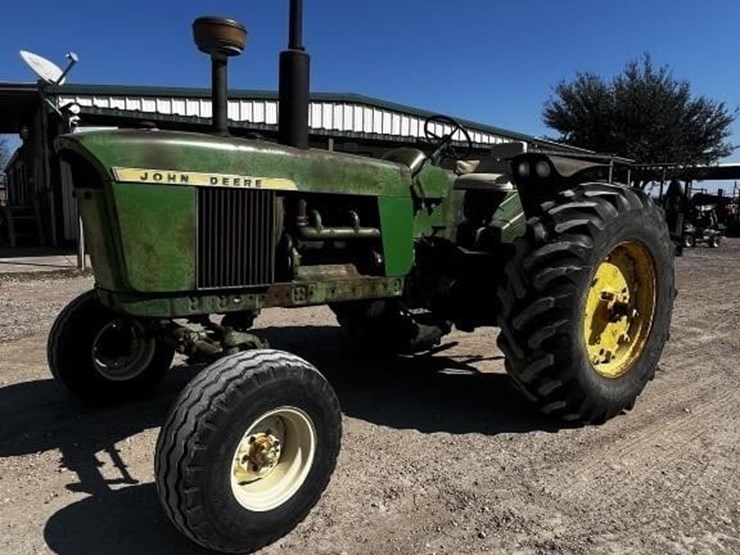 john-deere-4020-image-2