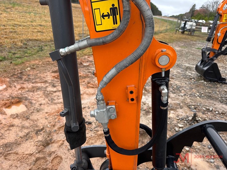 develon-dx27z-7-image-13