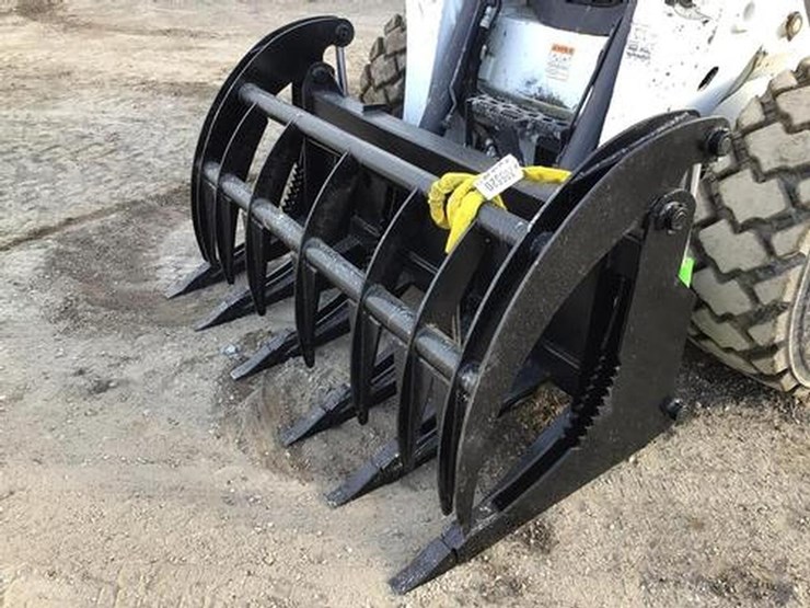 wildcat-68"-heavy-duty-skid-steer-root-rake-grapple-image-1