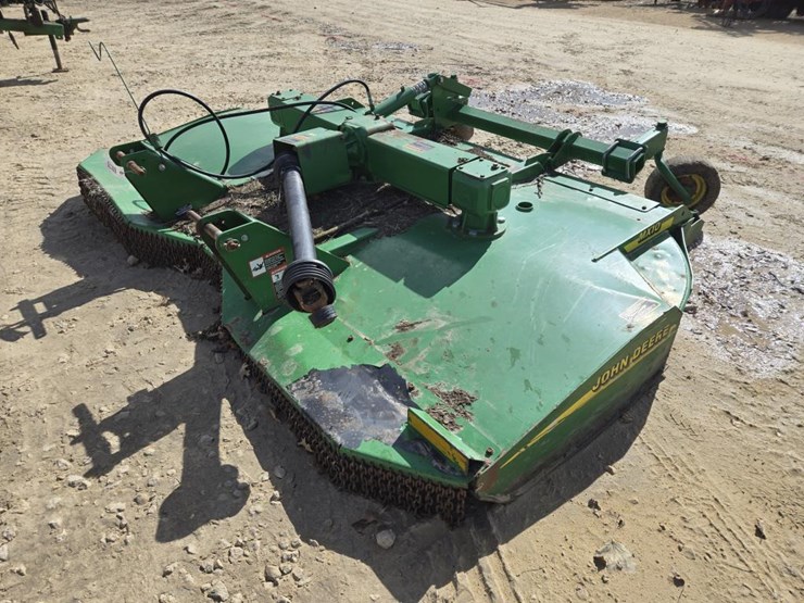 john-deere-10-image-1