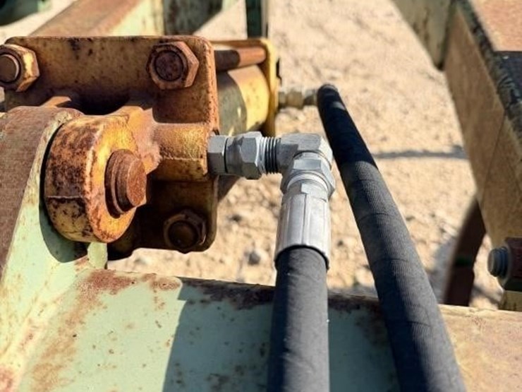 john-deere-1610-image-8