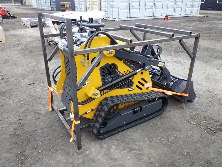 2026-sdlanch-ssl60-skid-steer-tracked-loader-image-3