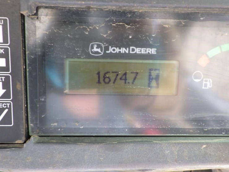 2017-deere-317g-image-26