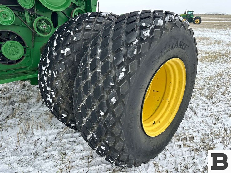 2011-john-deere-9870-sts-image-152