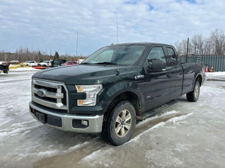2016-ford-f150-xlt-image-1