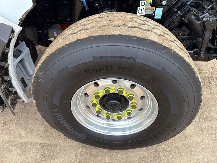 kenworth-t880-image-21