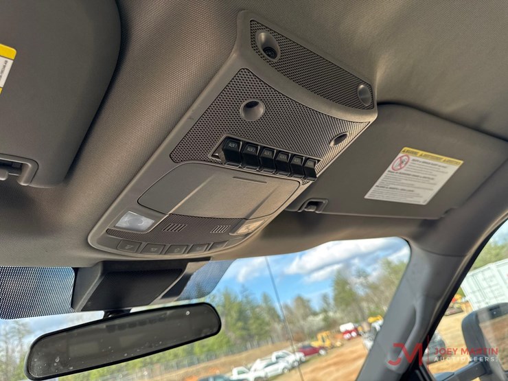 2020-ford-f350-xl-image-27