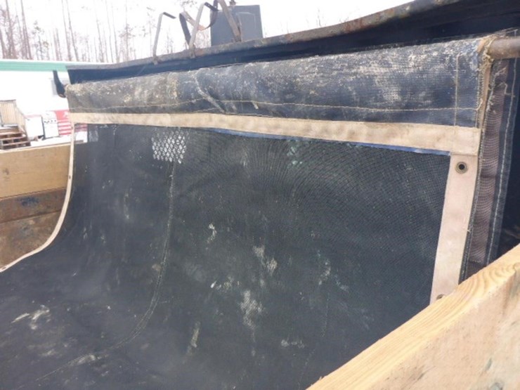 2014-chevrolet-3500-image-28