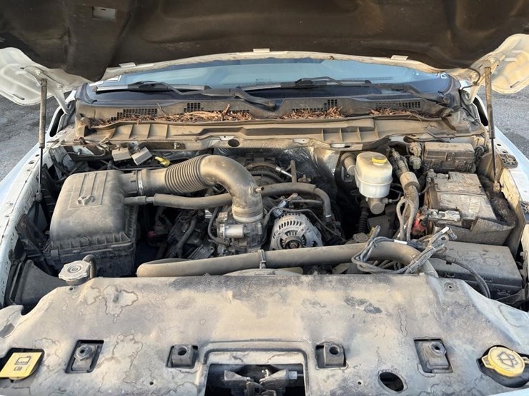 2016-dodge-2500-image-17