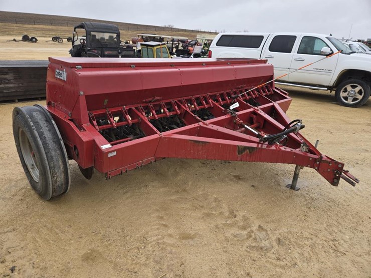 case-ih-5100-image-1