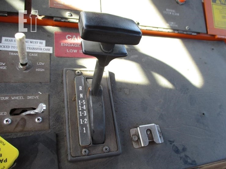 1992-caterpillar-c13-image-15