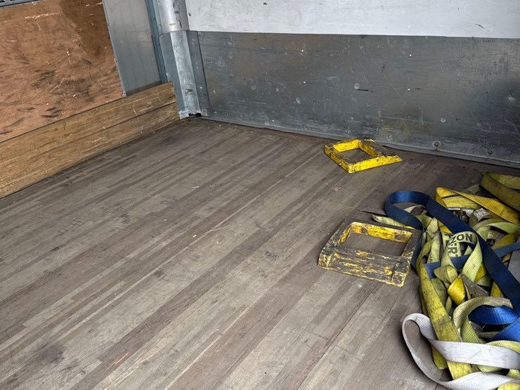 2016-international-ma025-single-axle-box-truck-image-11