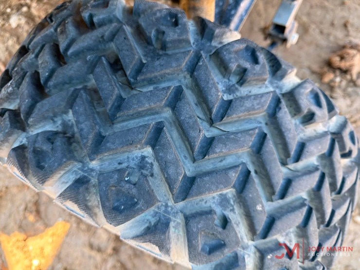 evolution-turfman-800-electric-golf-cart-image-8