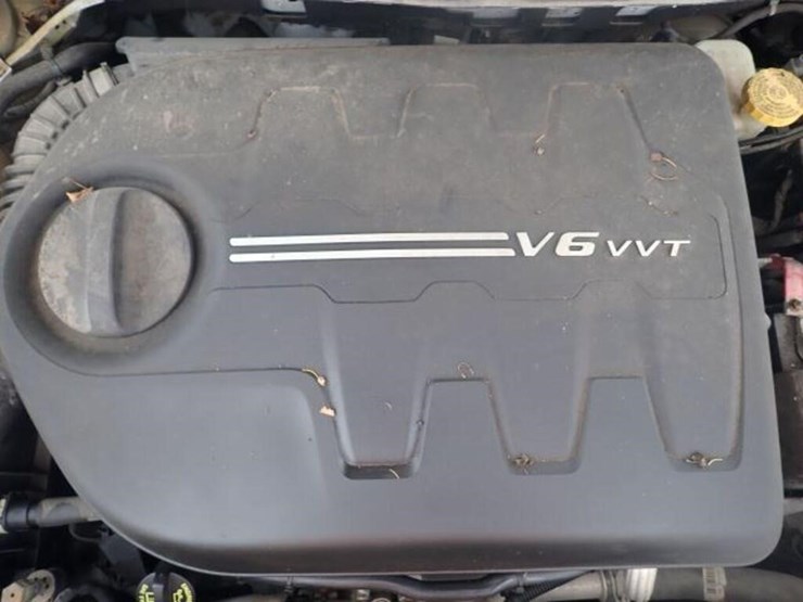 2016-jeep-cherokee-image-86