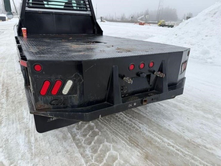 2009-ford-f650-xlt-image-26