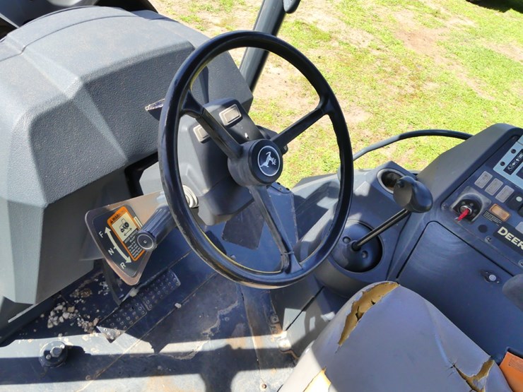2018-deere-310l-ep-image-15