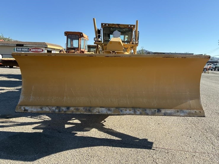 2005-caterpillar-143h-image-8