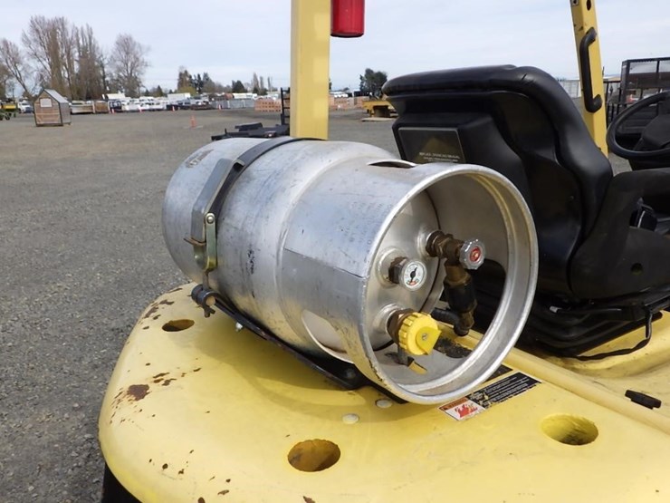 hyster-50xt-forklift-image-10