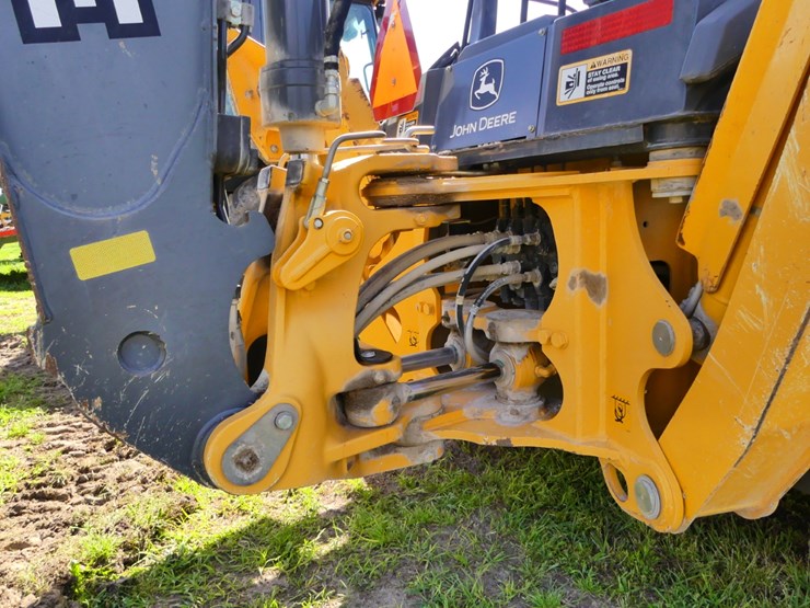 2018-deere-310l-ep-image-8