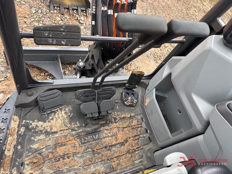 develon-dx27z-7-image-22