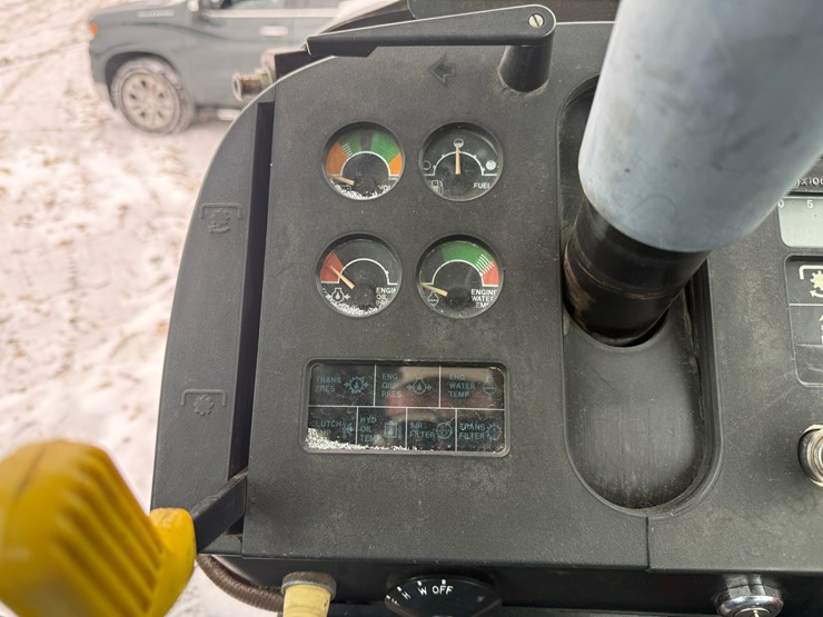 john-deere-4650-image-31