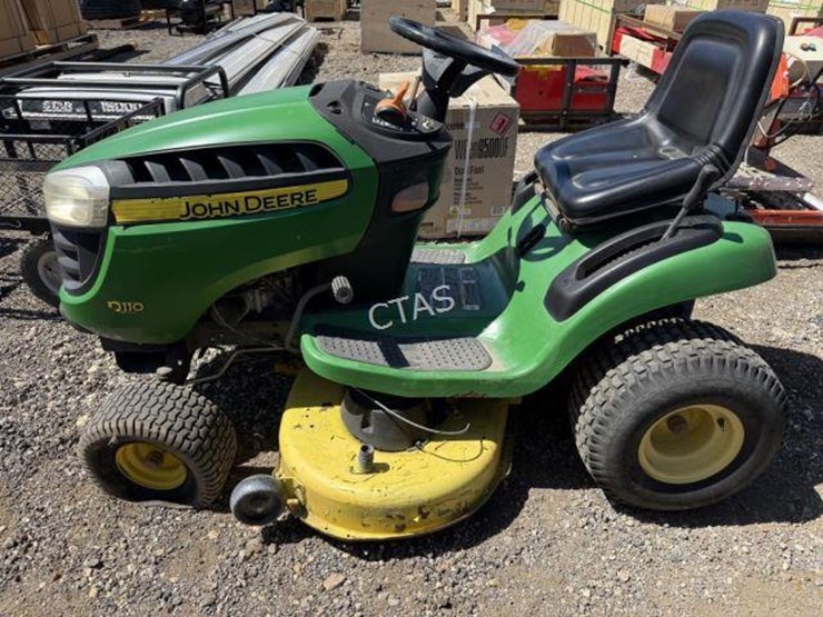 john-deere-d110-image-2