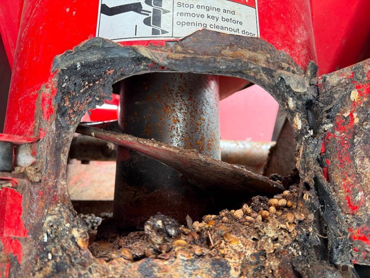 massey-ferguson-8780-image-45