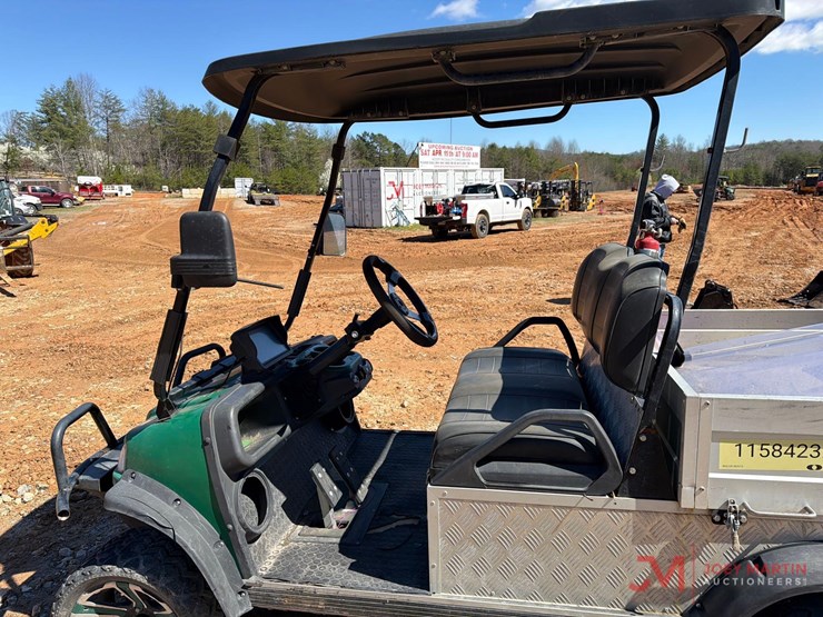 evolution-turfman-800-electric-golf-cart-image-8