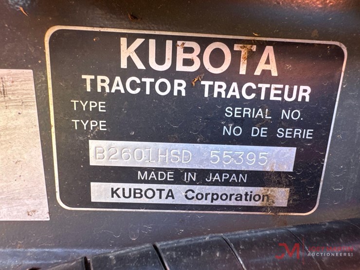 kubota-b2601-utility-tractor-image-27