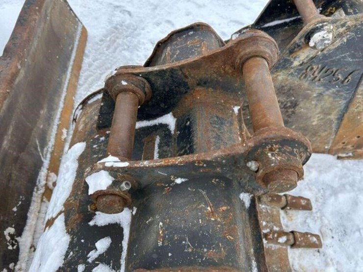 2016-caterpillar-305e-cr-image-57