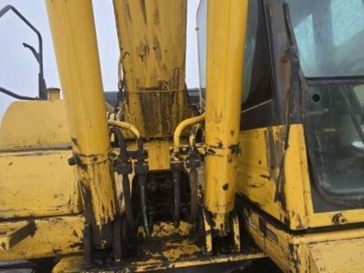 2007-komatsu-pc270-lc-8-image-11