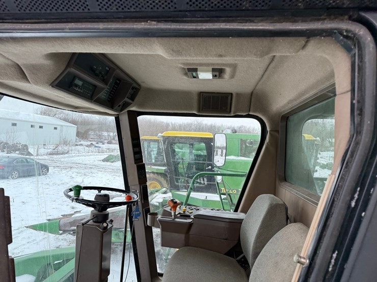 john-deere-9600-image-35