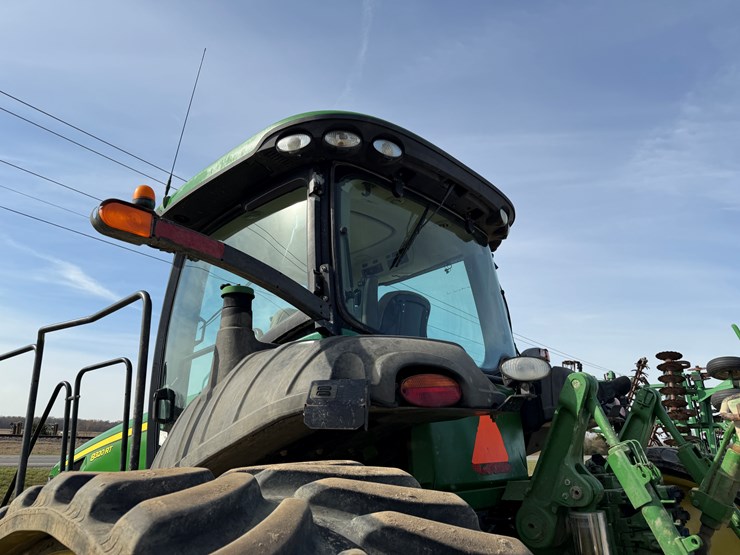 john-deere-8320rt-image-38