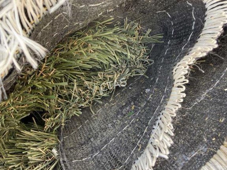 #262-•-30'-roll-of-turf---lush-image-2