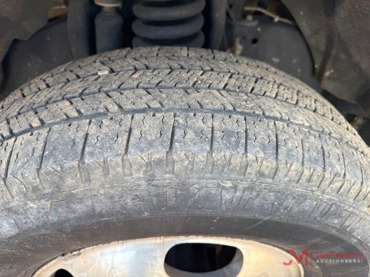 2020-ford-f350-xl-image-20