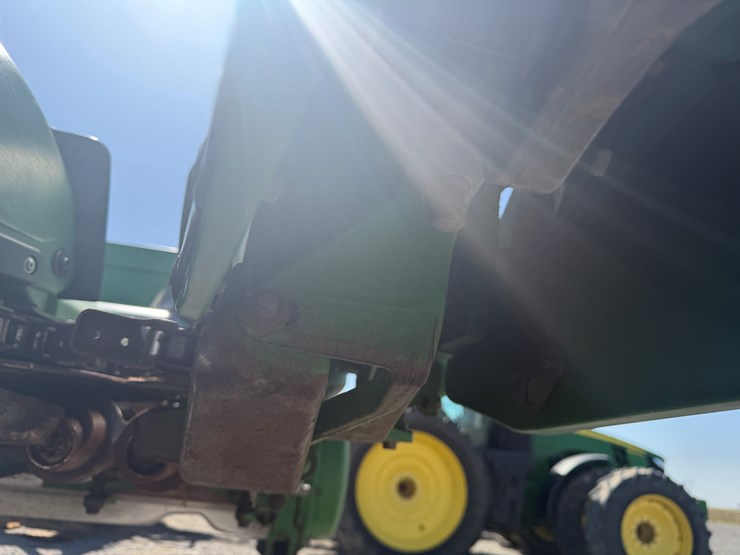 john-deere-608c-image-27