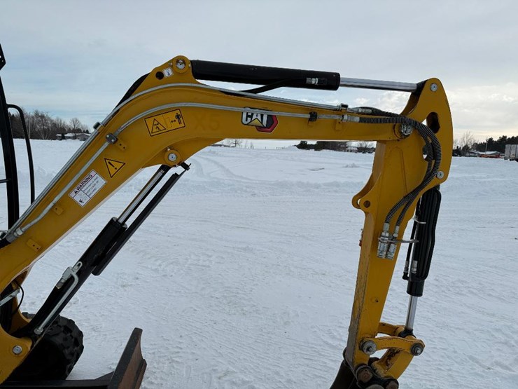 caterpillar-302.7d-cr-image-29