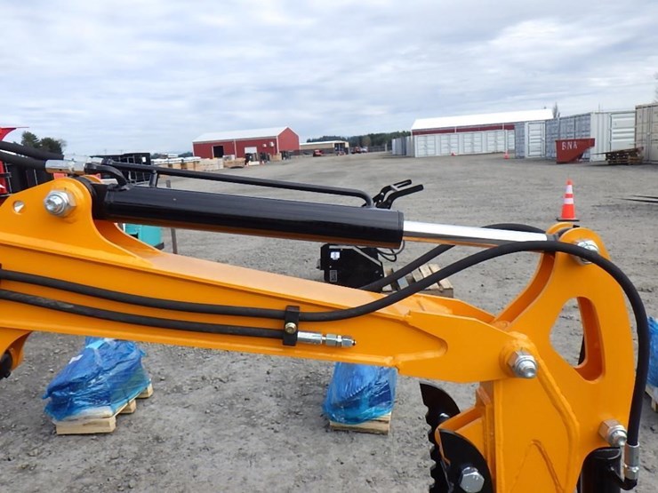 2026-vicsec-15-hydraulic-excavator-image-12