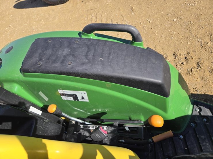 john-deere-4052m-image-19