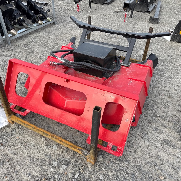 #2058 • Unused GIYI XPM43 49 1/2" Skid Steer Disc Mower XYPTHJ260220 INV# 41953