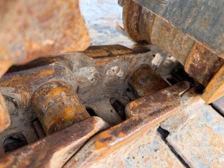 2023-hyundai-hx130a-lcr-image-52