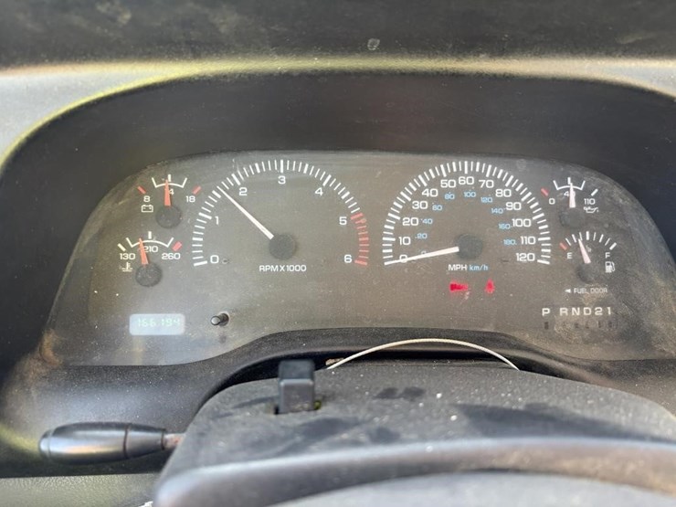 2001-dodge-2500-image-13