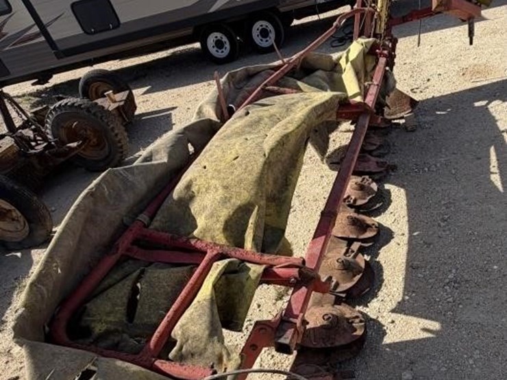 l2---3-pt-lely-10'-hay-cutter-image-7