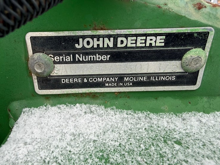 john-deere-7200-image-22