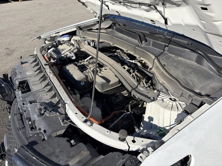 2022-ford-explorer-image-6