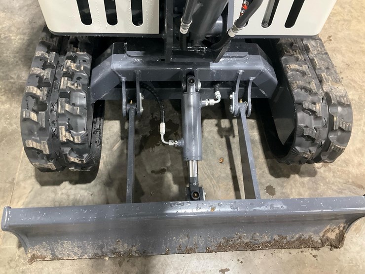 #1602-•-unused-2025-bttl15h-6-excavator-image-2