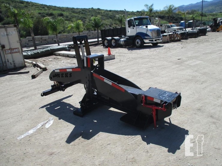 meks-fifth-wheel-wrecker-boom-image-3