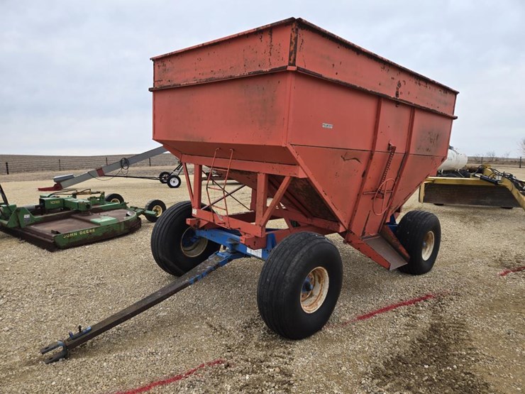 #7951-•-kilbros-375-gravity-wagon-image-1